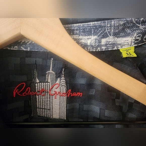 Robert Graham Flip Cuff Dress Shirt Mens sz XL - Picture 7 of 12